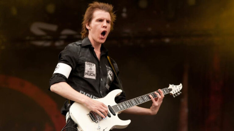 Christopher Amott